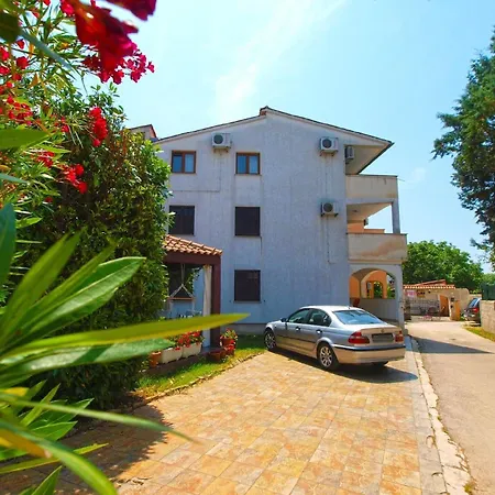 Апартаменты Fuer 6 Personen Ca 170 Qm In Fazana, Istrien Istrische Riviera *